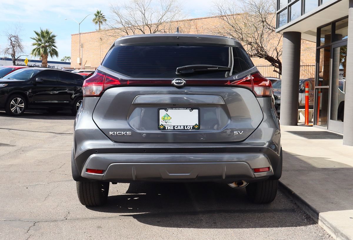 Used 2024 Nissan Kicks SV FWD image 11