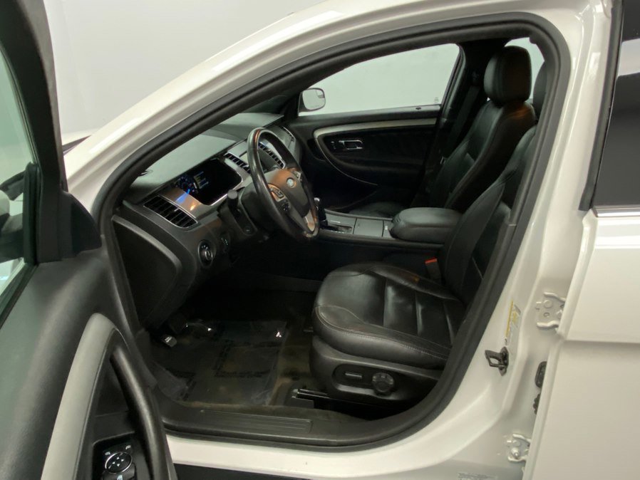 Used 2015 Ford Taurus SEL w/ Equipment Group 201A FWD image 20