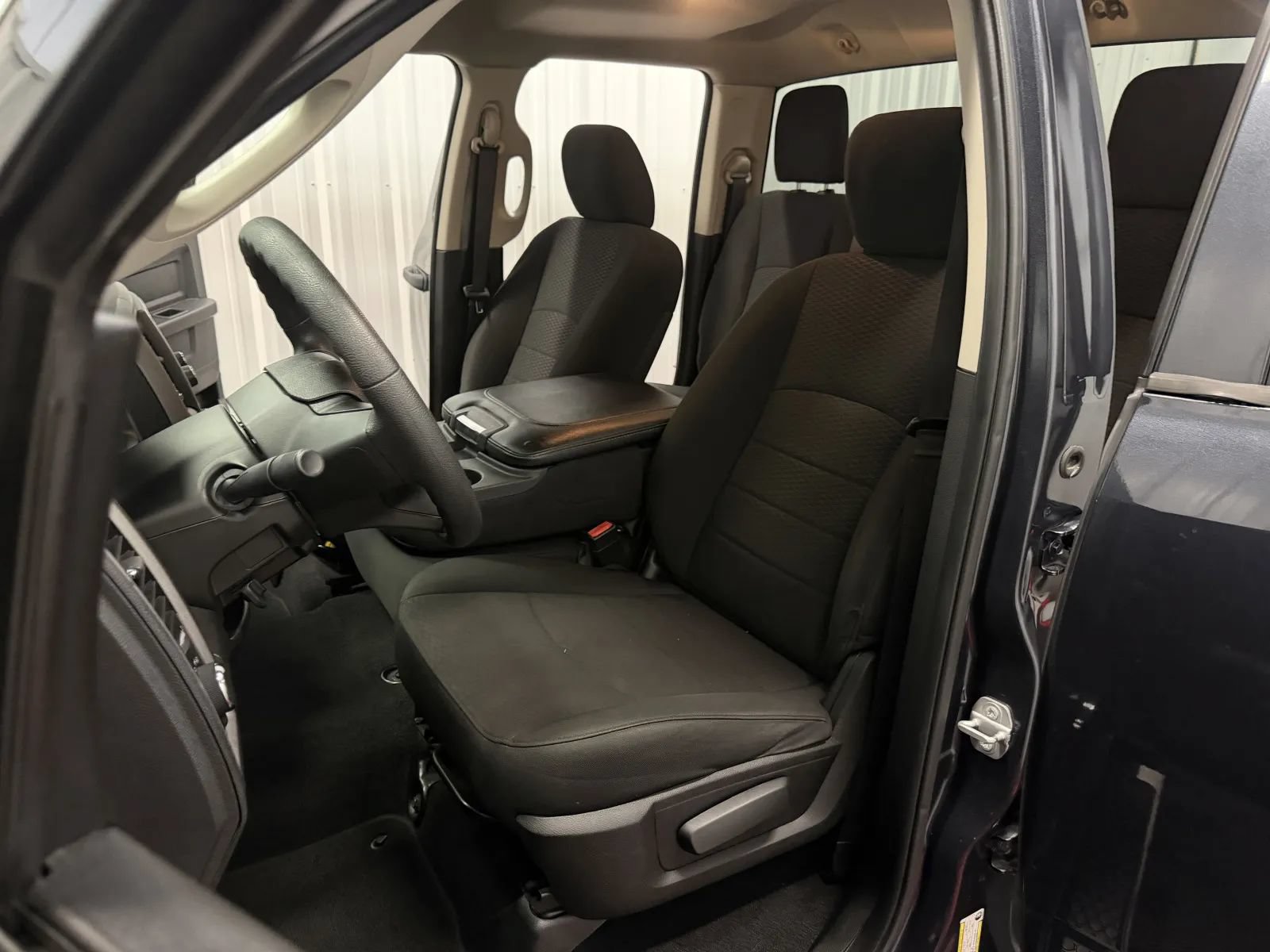Used 2019 RAM 1500 Tradesman w/ Chrome Plus Package RWD image 37