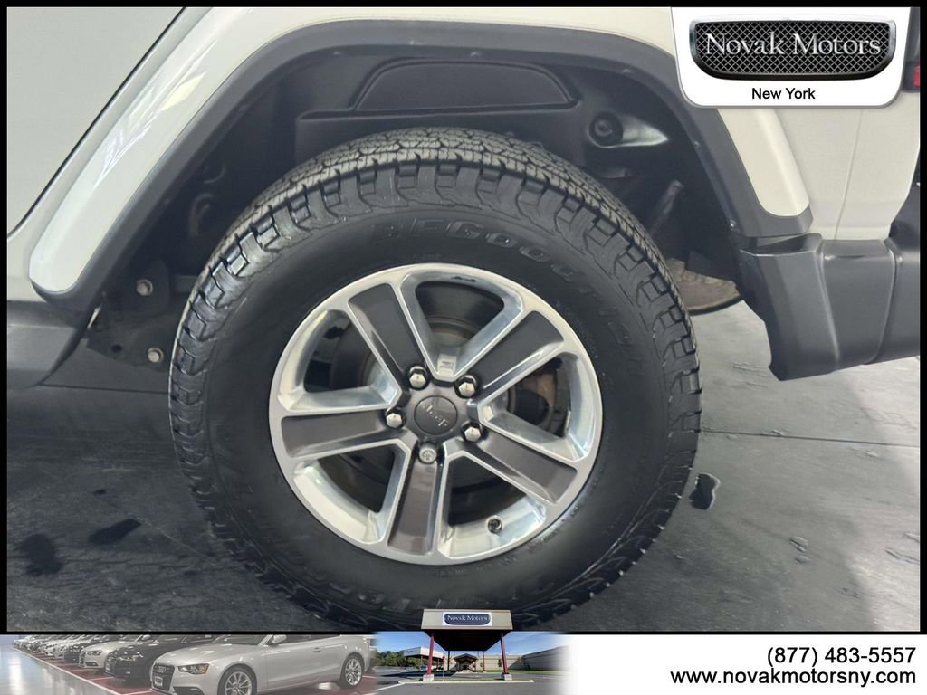 Used 2020 Jeep Wrangler Unlimited Sahara image 6