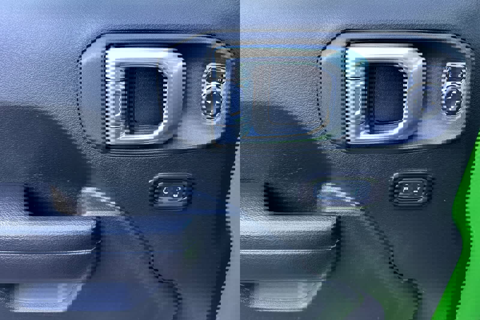 Used 2018 Jeep Wrangler Unlimited Rubicon image 12