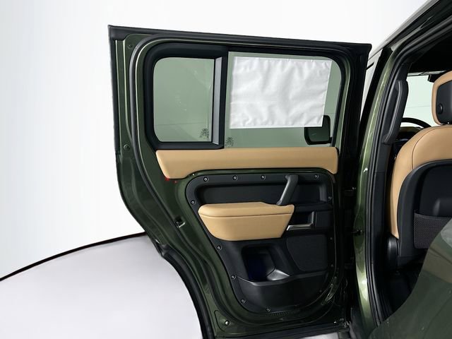 New 2026 Land Rover Defender 110 X-Dynamic SE image 22