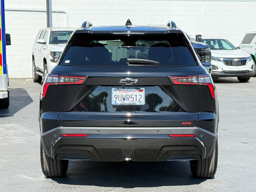Used 2026 Chevrolet Equinox RS FWD image 8