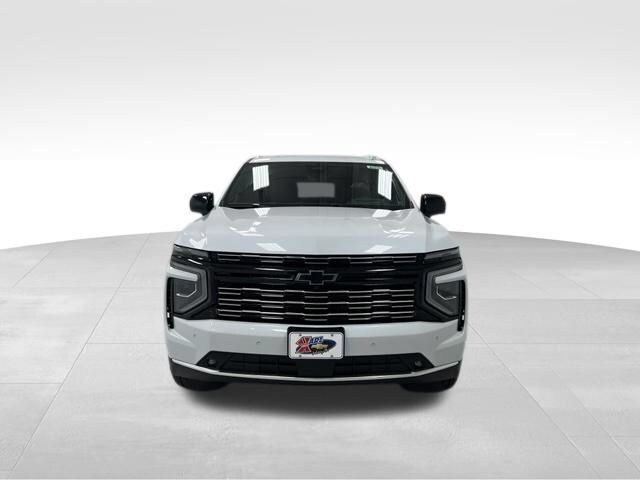 New 2026 Chevrolet Tahoe High Country AWD/4WD image 2