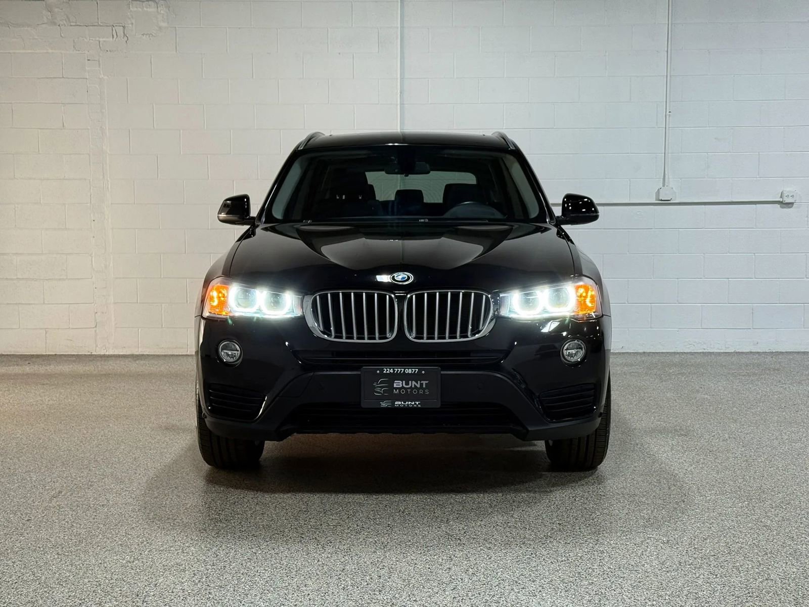 Used 2015 BMW X3 xDrive28i AWD/4WD image 3