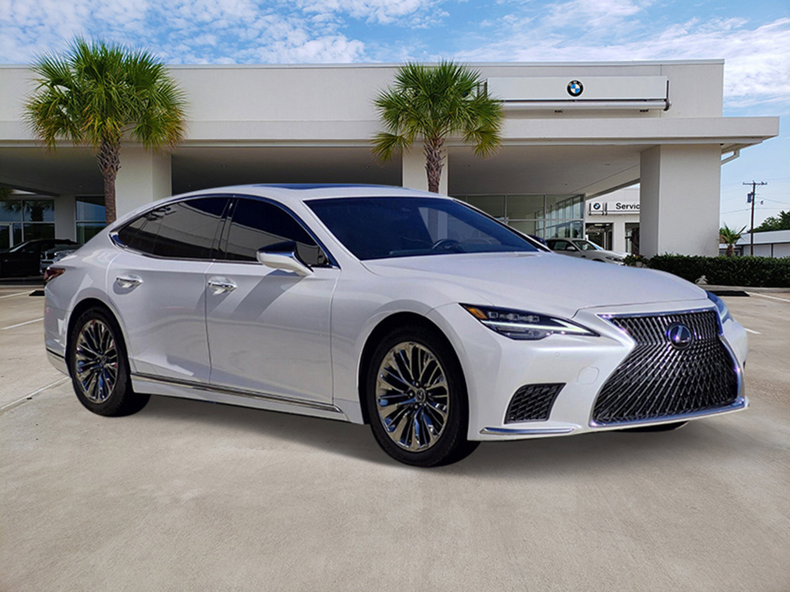 Used 2021 Lexus LS 500 image 3
