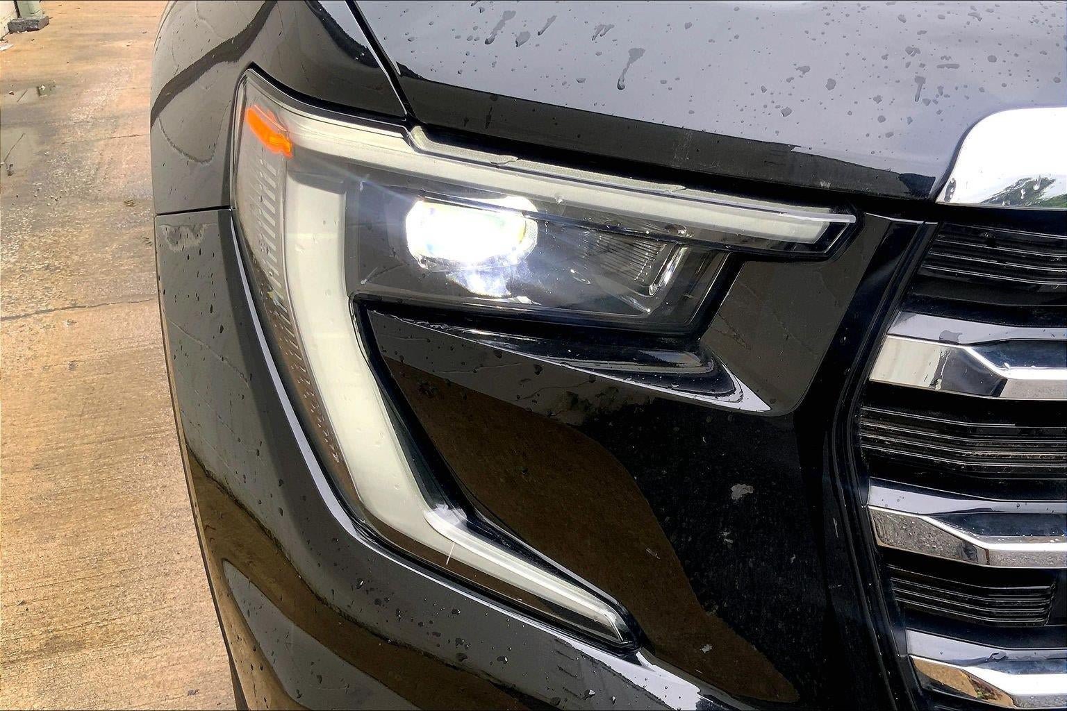 Used 2025 GMC Acadia Elevation FWD image 28