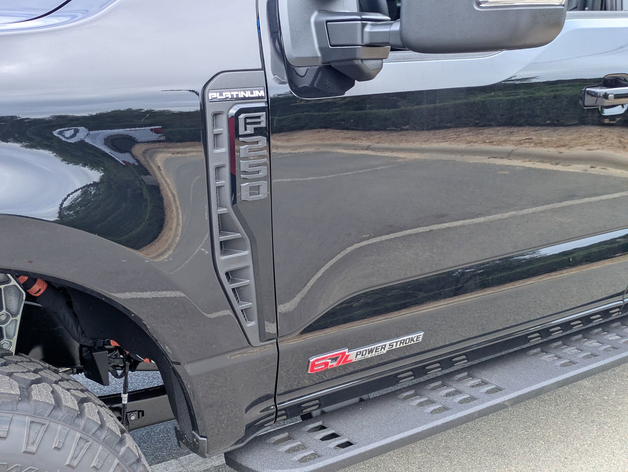 New 2026 Ford F250 Platinum w/ Tremor Off-Road Package image 12