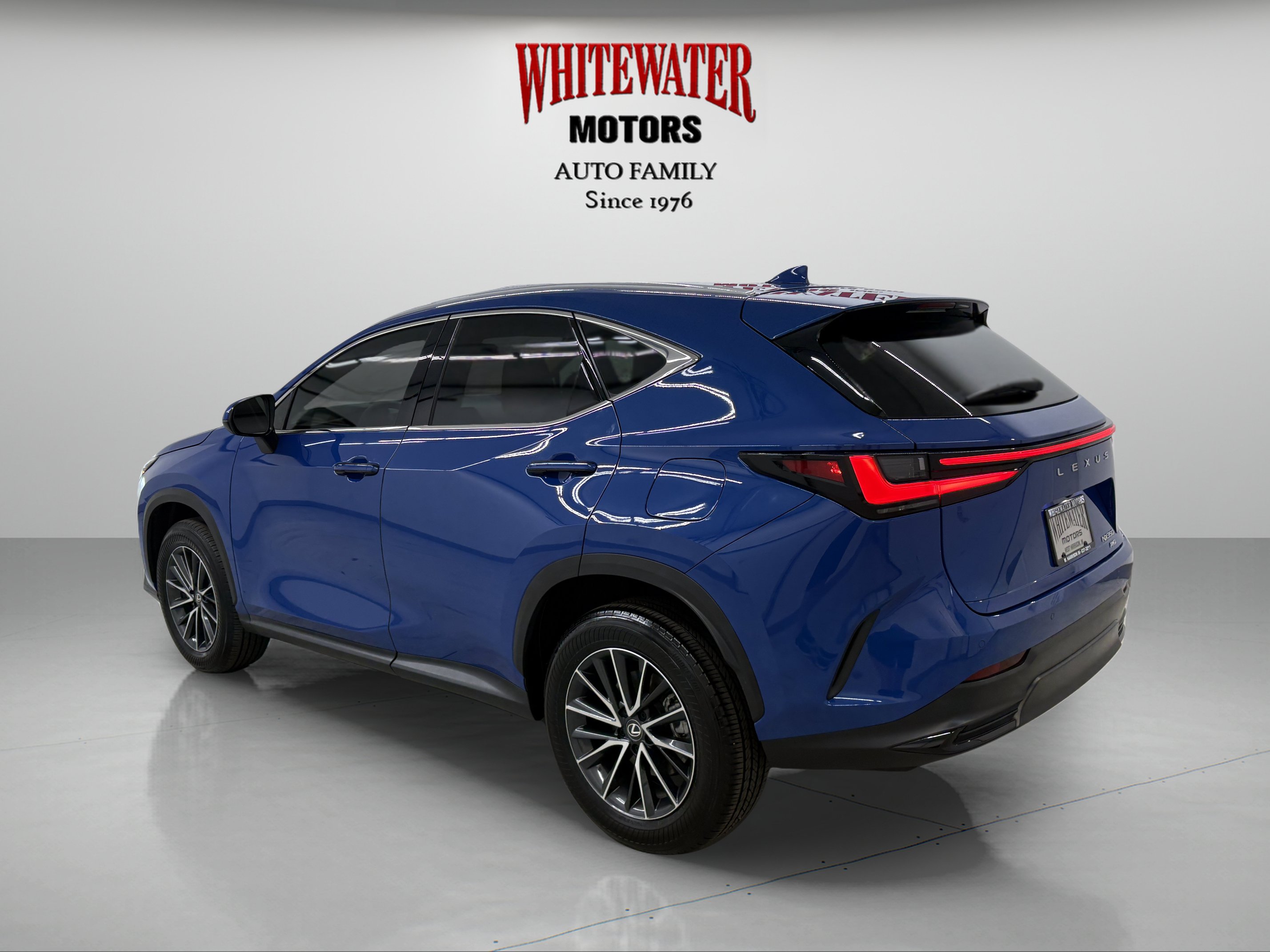 Used 2025 Lexus NX 350 AWD w/ Accessory Package (2T) image 2