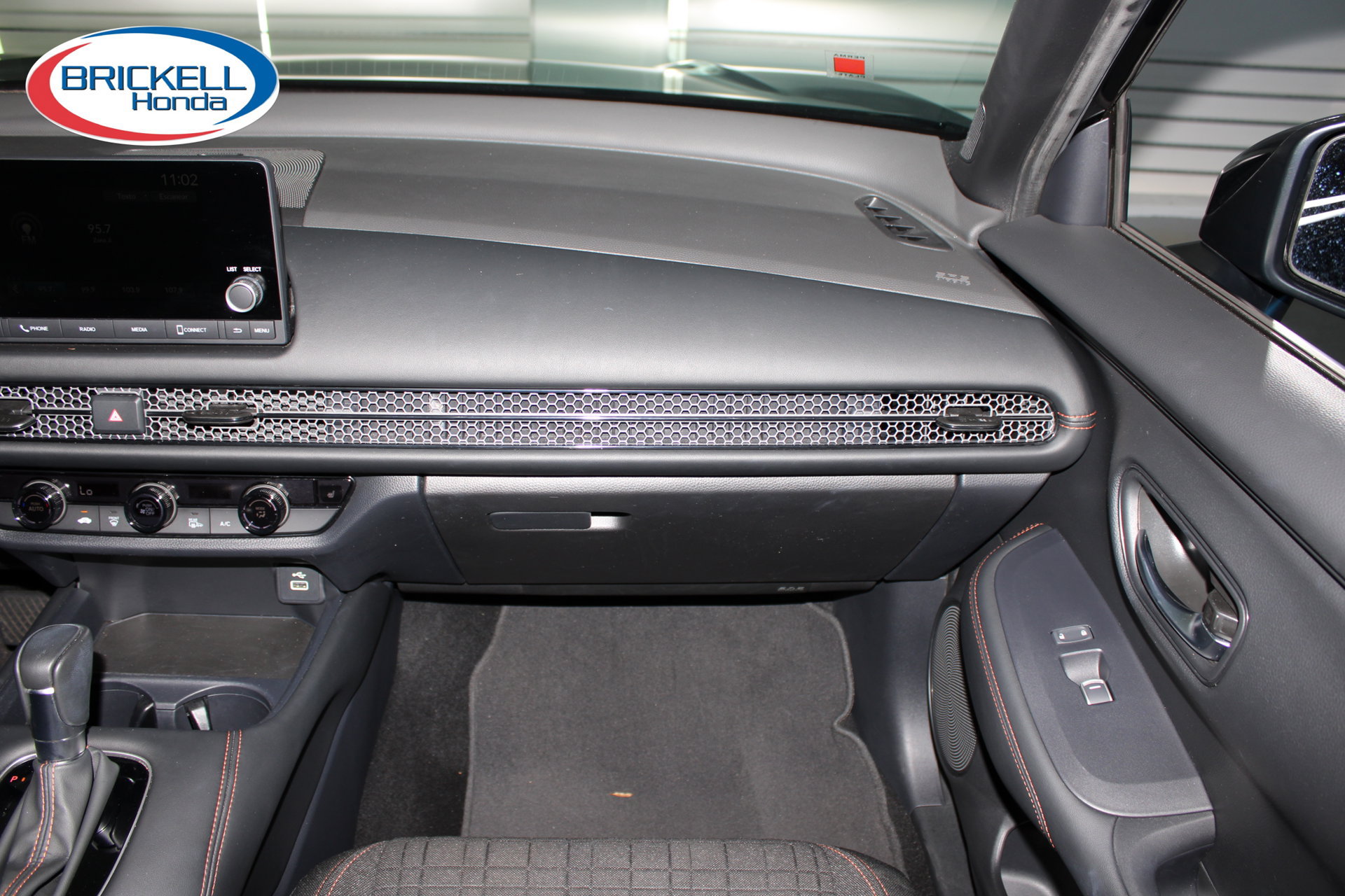 Used 2024 Honda HR-V Sport image 17