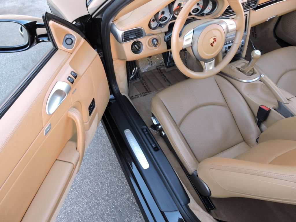 Used 2006 Porsche 911 Carrera 4S AWD/4WD image 18