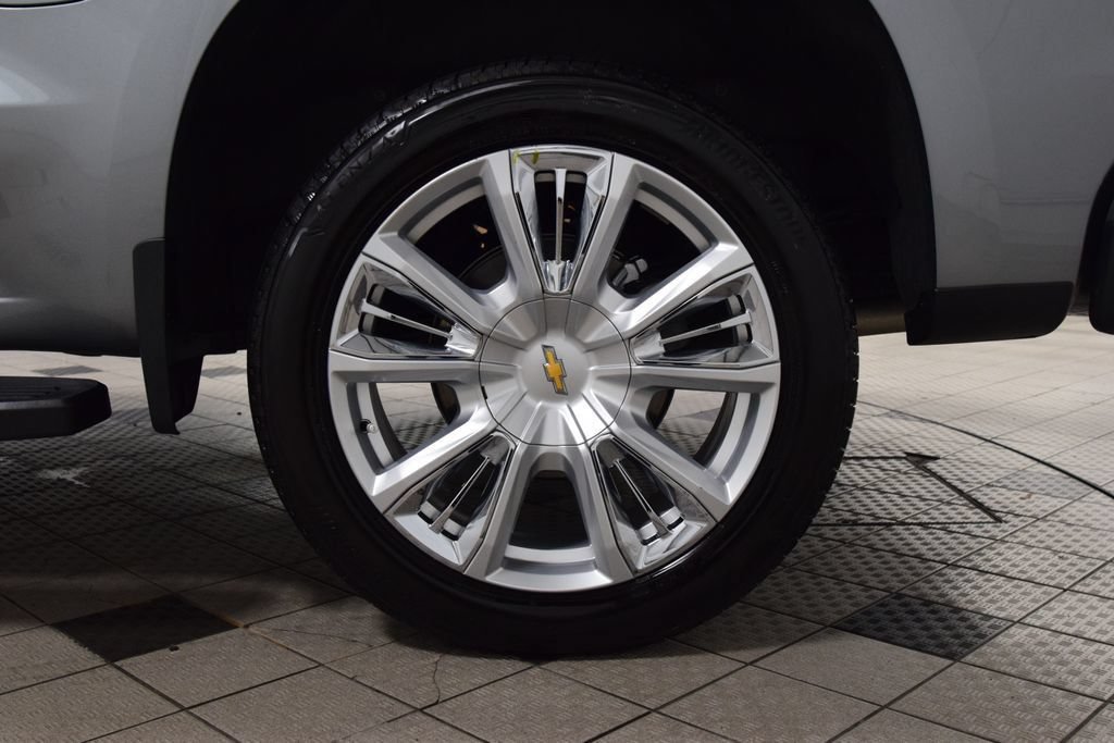 Used 2026 Chevrolet Silverado 1500 High Country w/ Technology Package AWD/4WD image 22