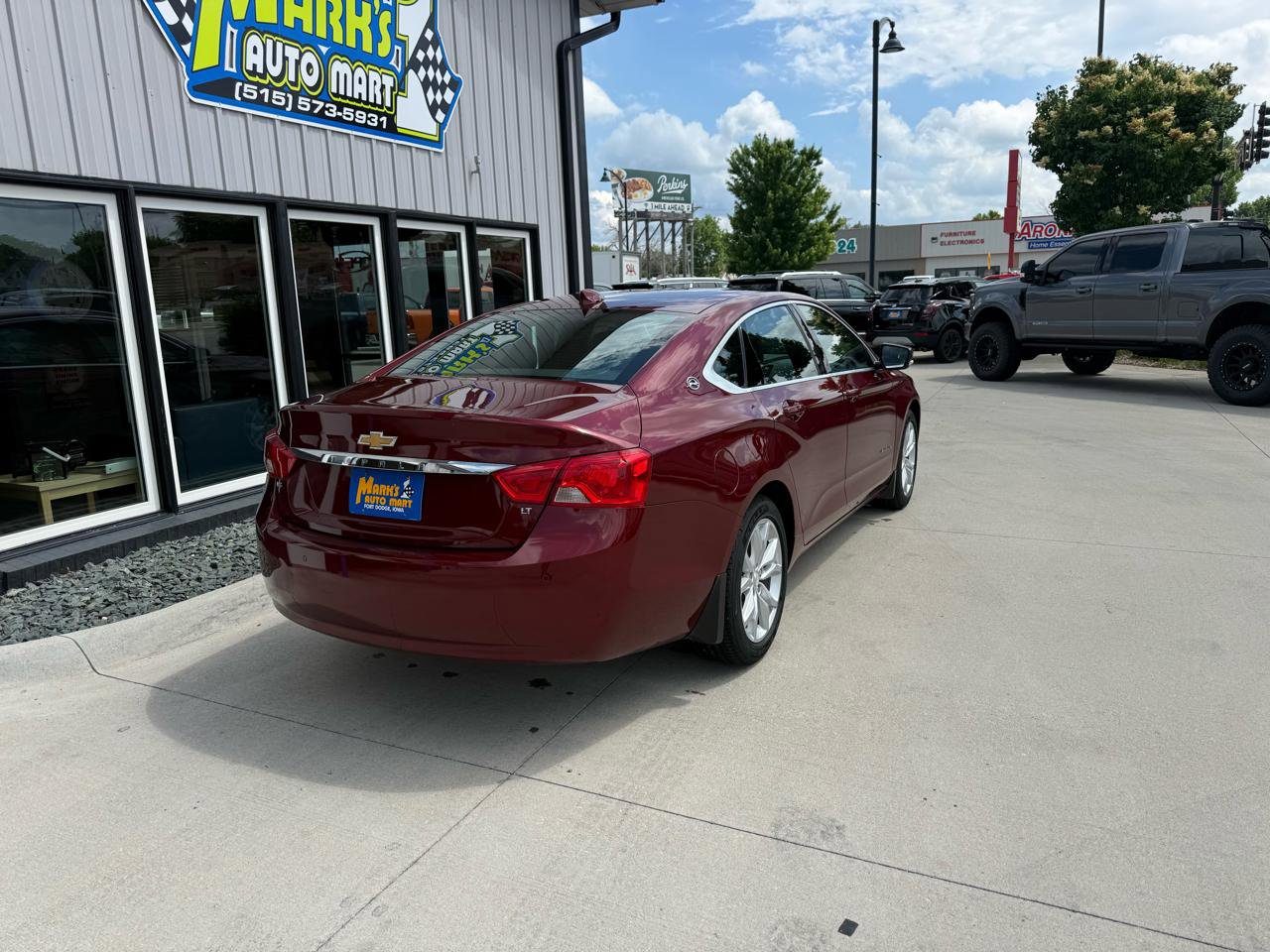 Used 2017 Chevrolet Impala LT w/ Leather Package FWD image 6