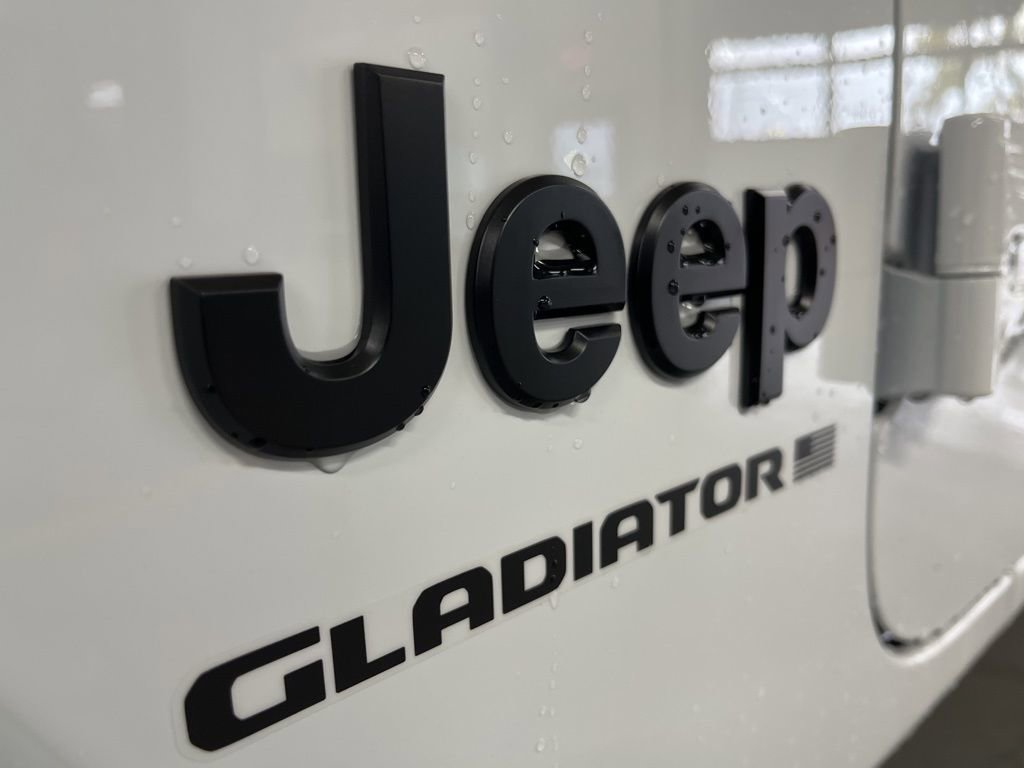 New 2026 Jeep Gladiator Sport AWD/4WD image 12