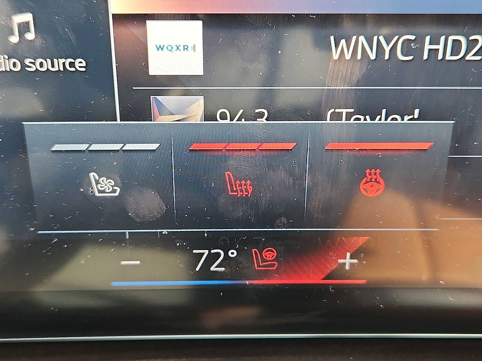 Certified 2024 BMW X7 xDrive40i image 23