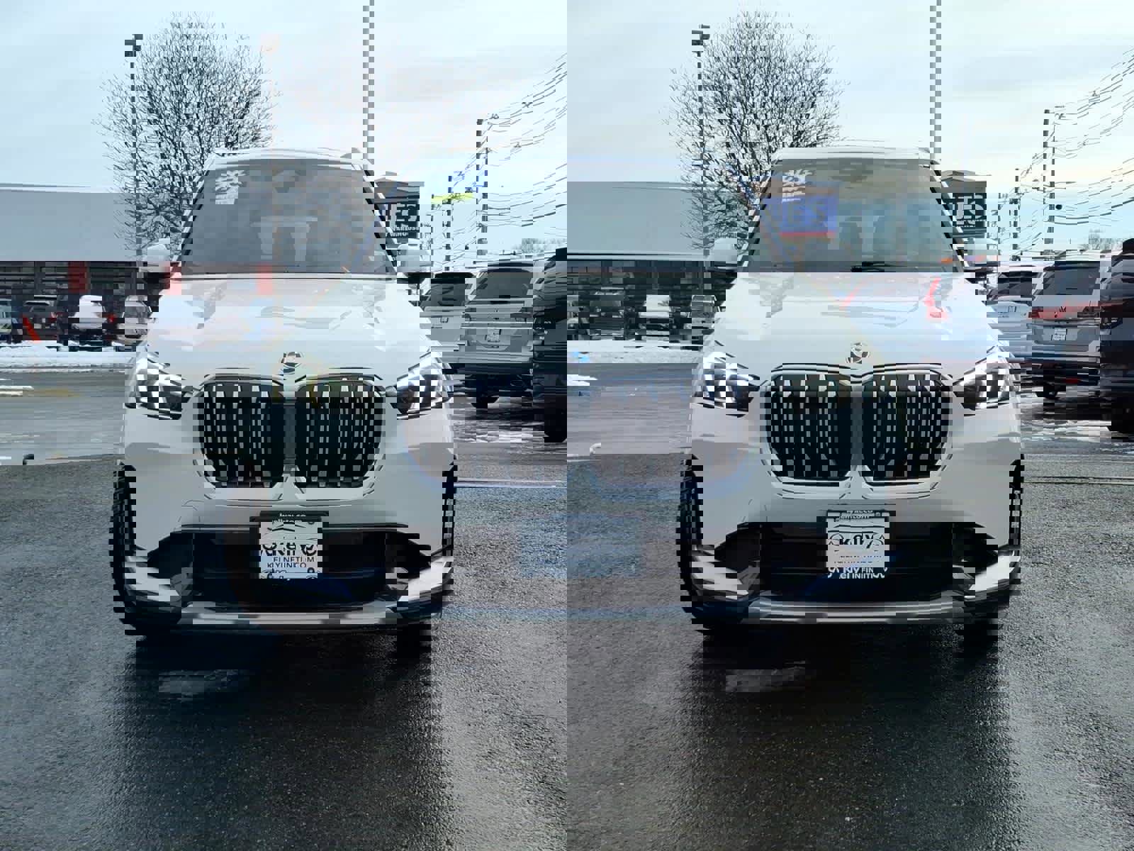 Used 2025 BMW X1 xDrive28i image 2