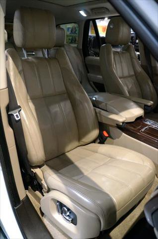 Used 2017 Land Rover Range Rover HSE image 10
