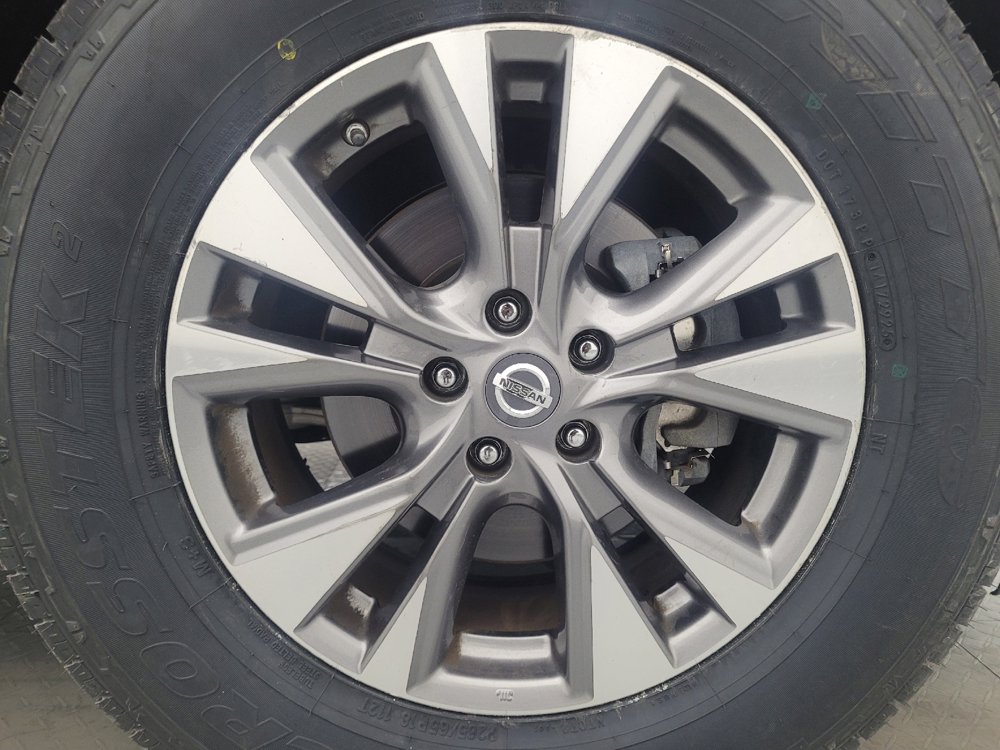 Used 2017 Nissan Murano SV FWD image 31