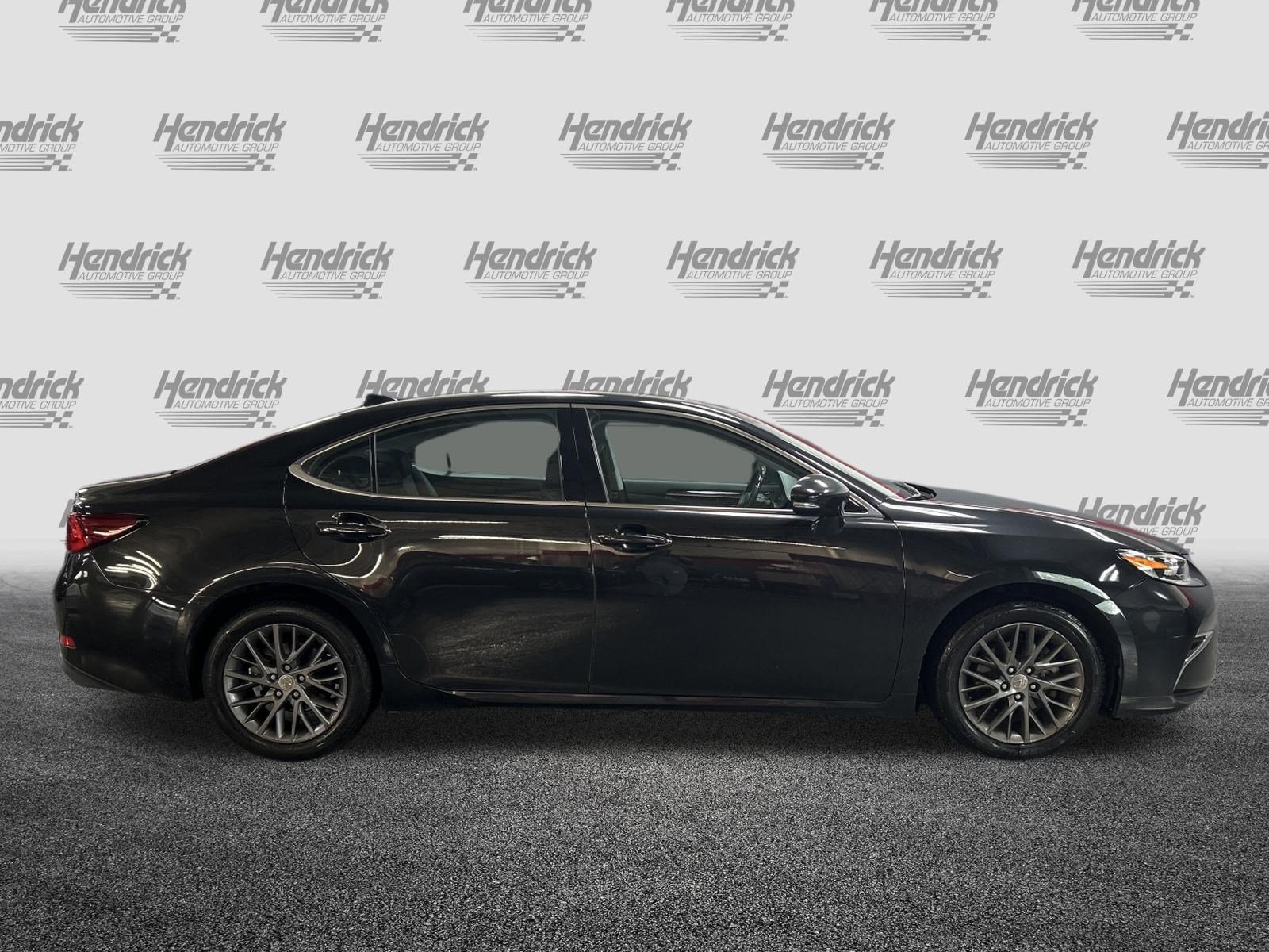 Used 2018 Lexus ES 350 w/ Navigation System Package FWD image 11