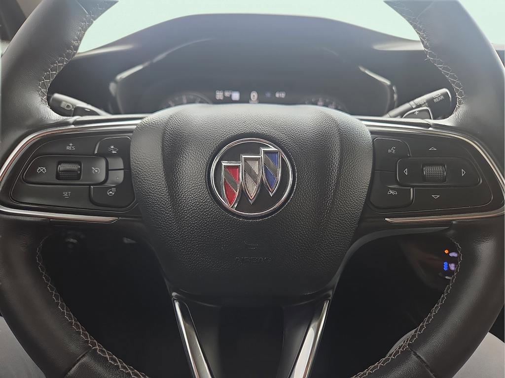 Used 2022 Buick Envision Avenir w/ Safety Package AWD/4WD image 16