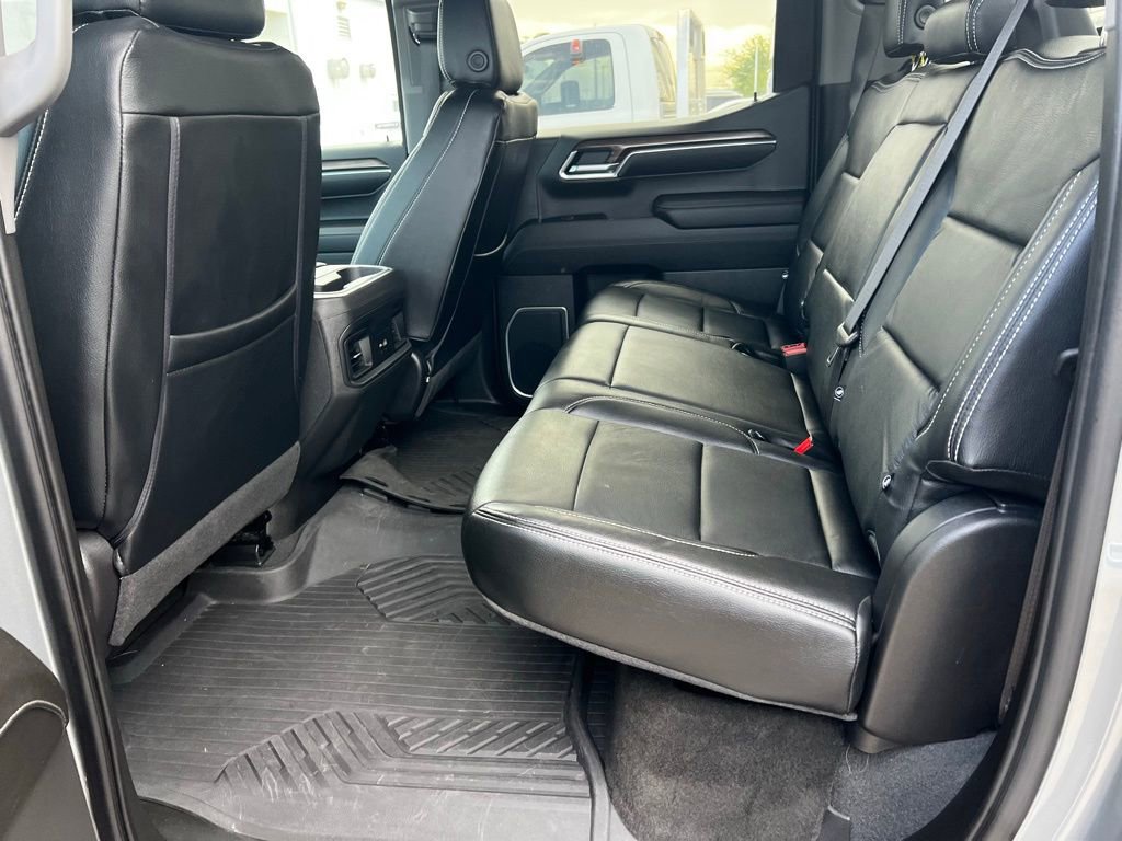 Used 2023 Chevrolet Silverado 1500 LT Trail Boss image 7