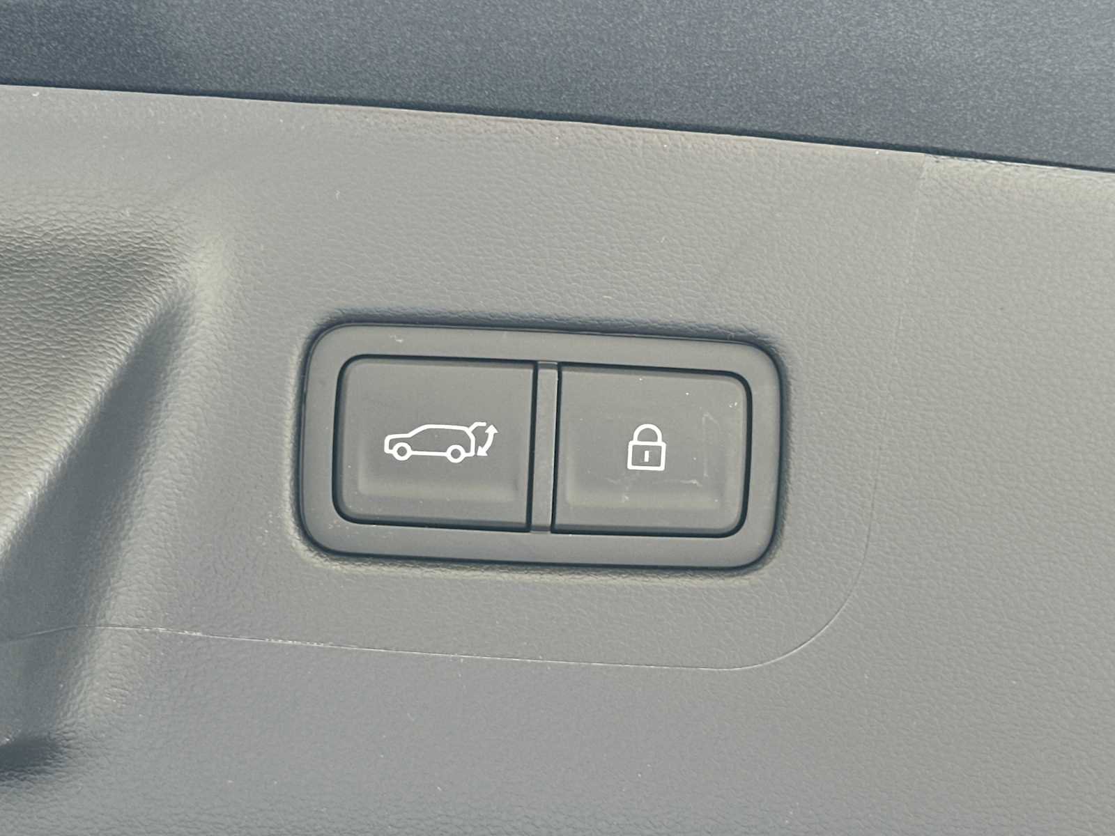 New 2026 Hyundai Santa Fe SEL FWD image 24