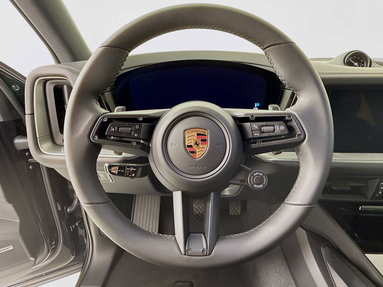 New 2026 Porsche Cayenne E-Hybrid AWD/4WD image 15