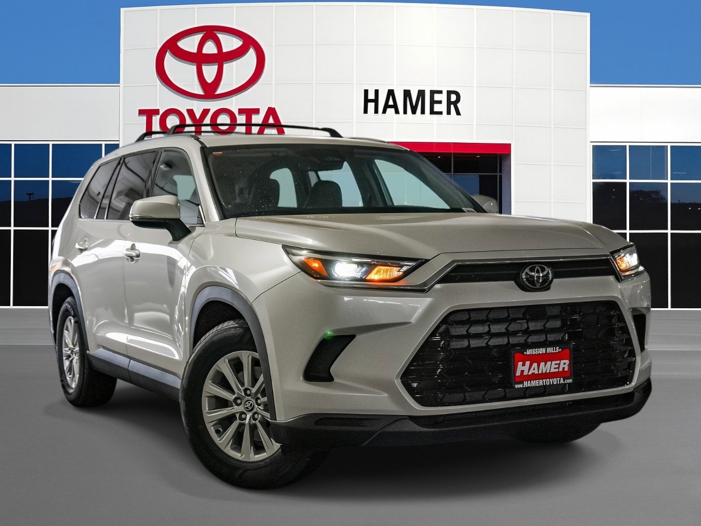 New 2026 Toyota Grand Highlander XLE image 1