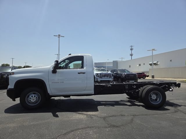 New 2026 Chevrolet Silverado 3500 W/T RWD image 8