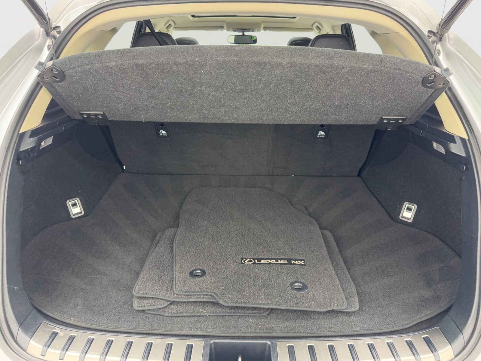 Used 2017 Lexus NX 200t FWD image 47