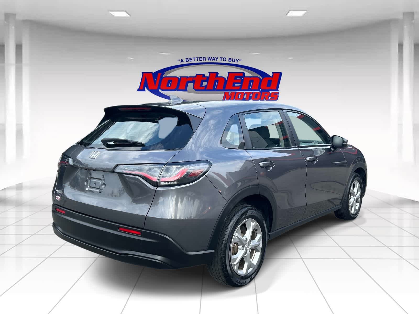 Used 2025 Honda HR-V LX image 3