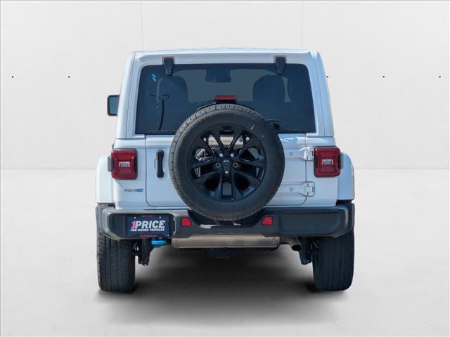Used 2024 Jeep Wrangler Sahara image 2