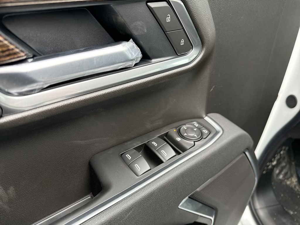 New 2026 GMC Sierra 1500 Elevation image 23