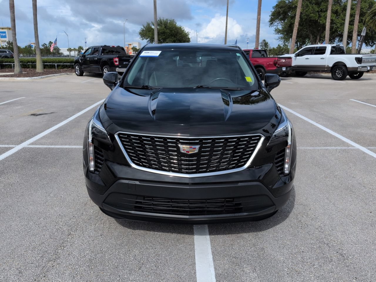 Used 2023 Cadillac XT4 Luxury FWD image 9