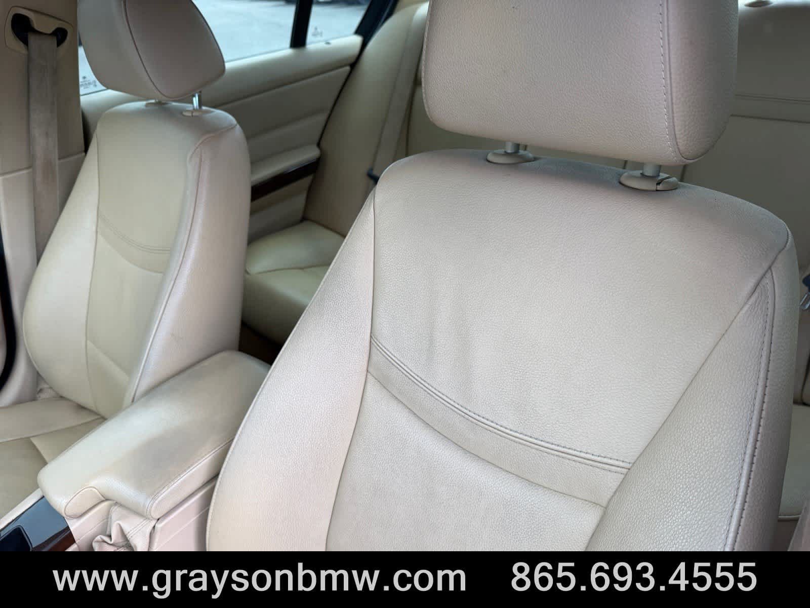Used 2011 BMW 328i Sedan RWD image 13