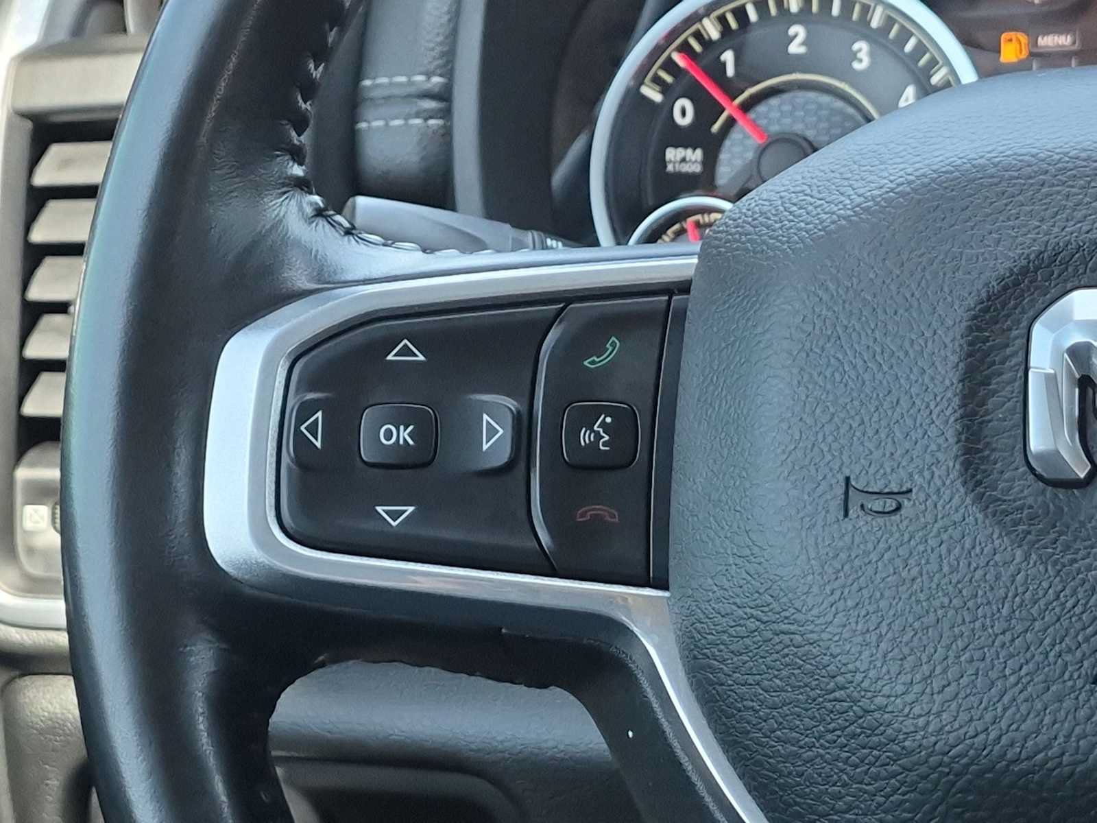 Used 2022 RAM 1500 Laramie AWD/4WD image 26