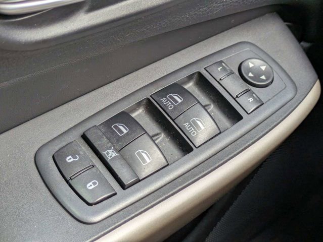 Used 2018 Jeep Cherokee Limited FWD image 23
