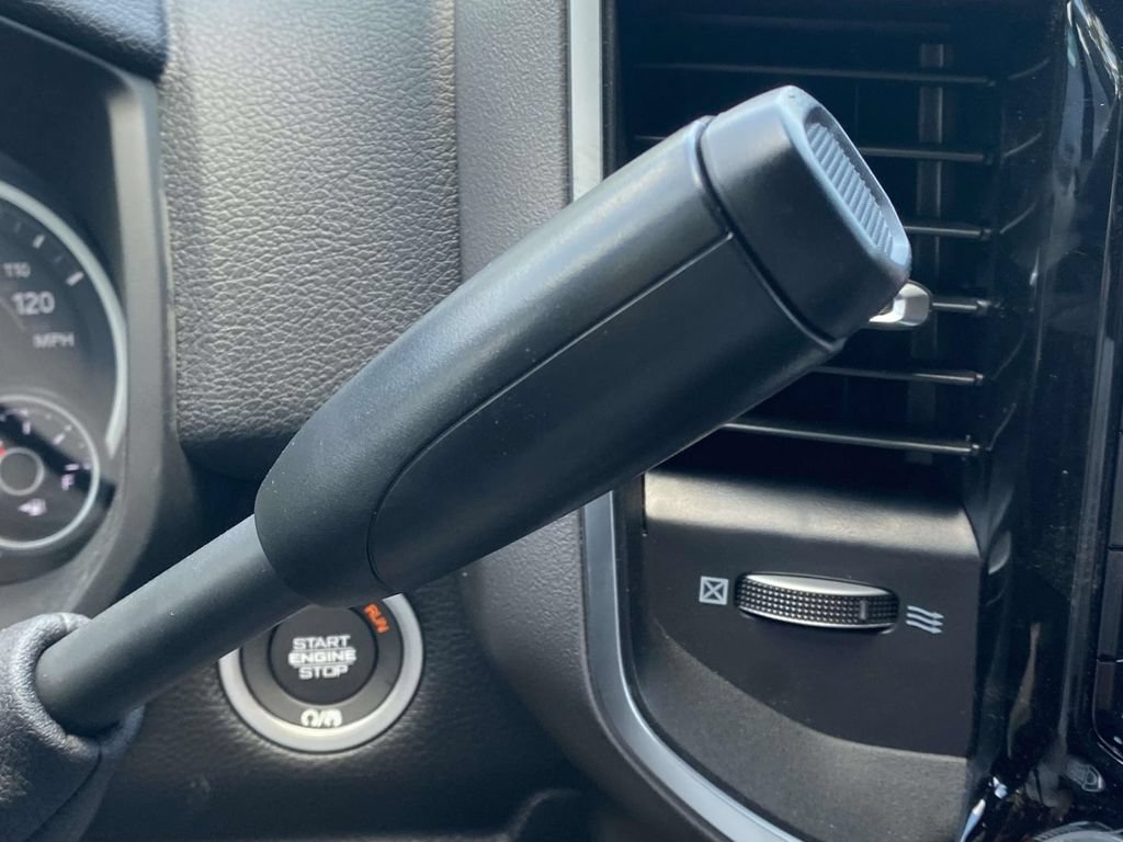 New 2026 RAM 2500 Big Horn AWD/4WD image 25