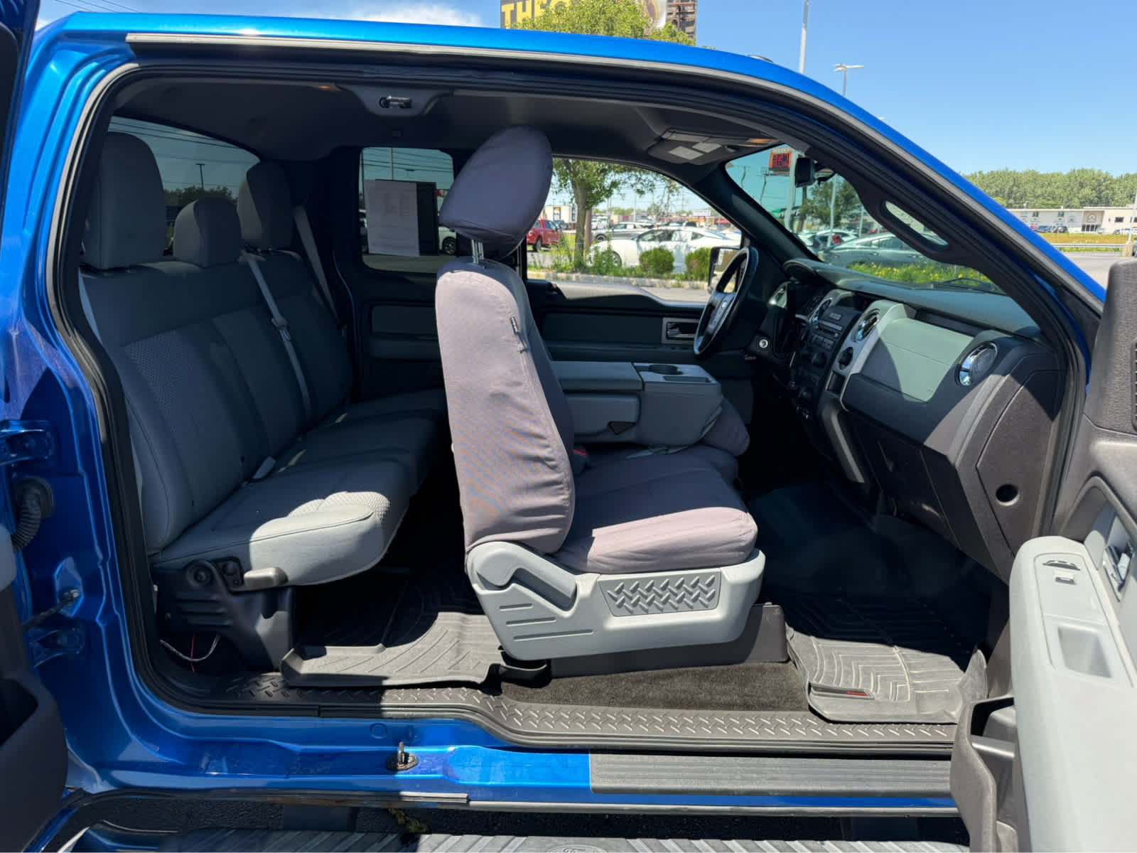 Used 2011 Ford F150 XLT w/ XLT Chrome Pkg RWD image 20