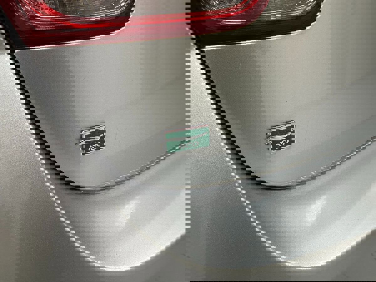 Used 2016 Chevrolet Malibu LT image 69