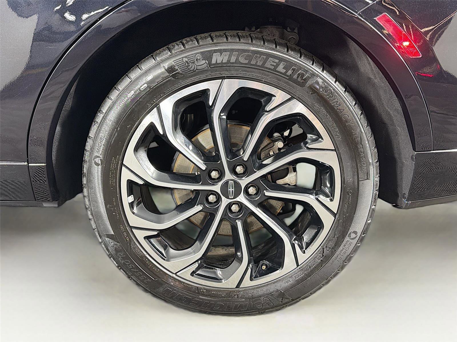 Used 2024 Lincoln Nautilus Reserve image 30