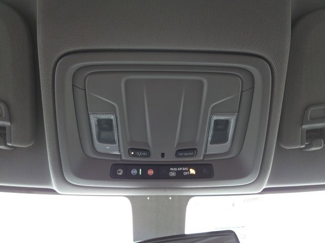 Used 2020 Chevrolet Silverado 2500 LT w/ Convenience Package image 61