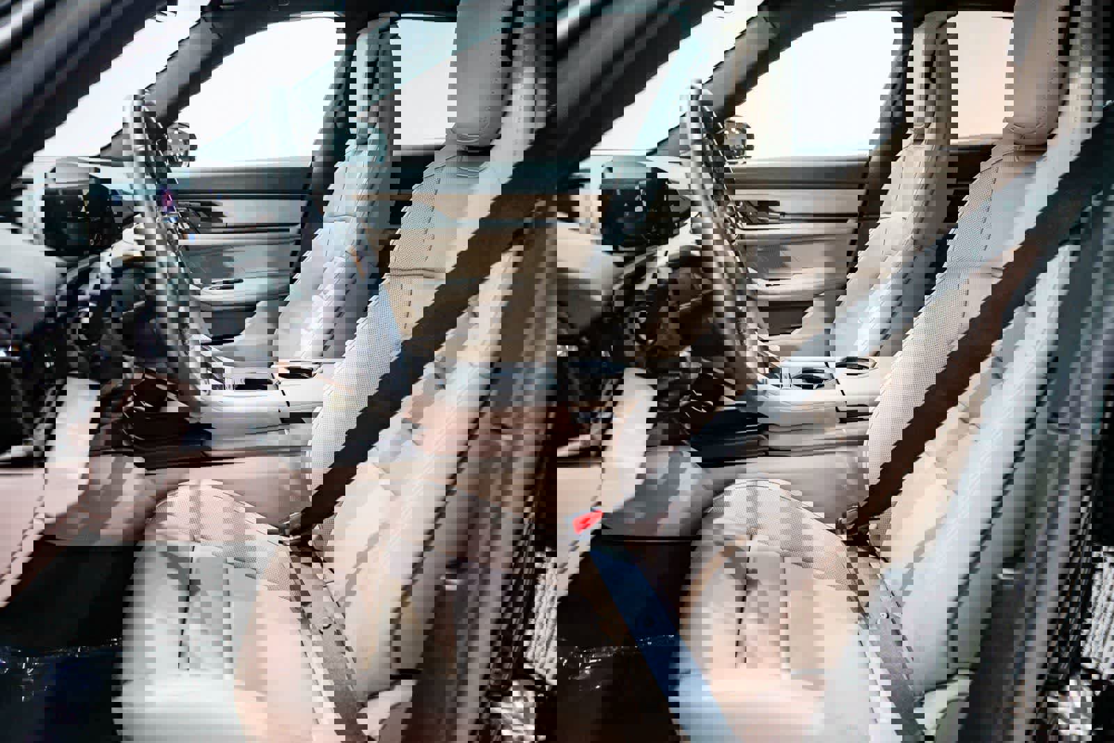 Used 2023 Porsche Taycan 4 Cross Turismo image 18