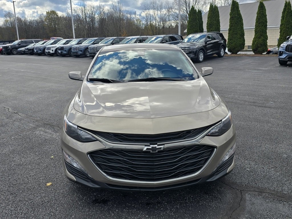 Used 2022 Chevrolet Malibu LT w/ Sport Edition image 8