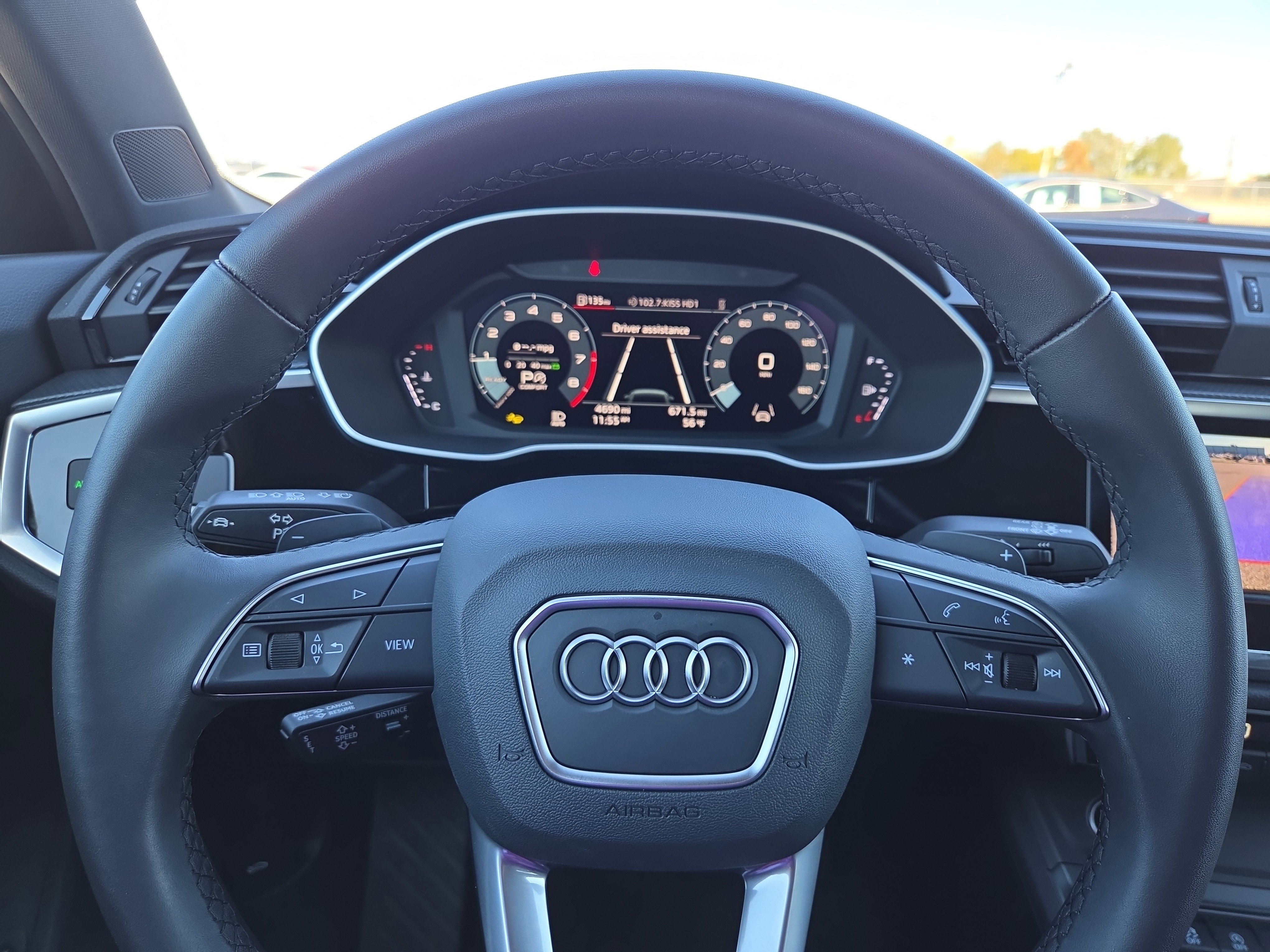 Certified 2025 Audi Q3 2.0T Premium w/ Convenience Package image 10