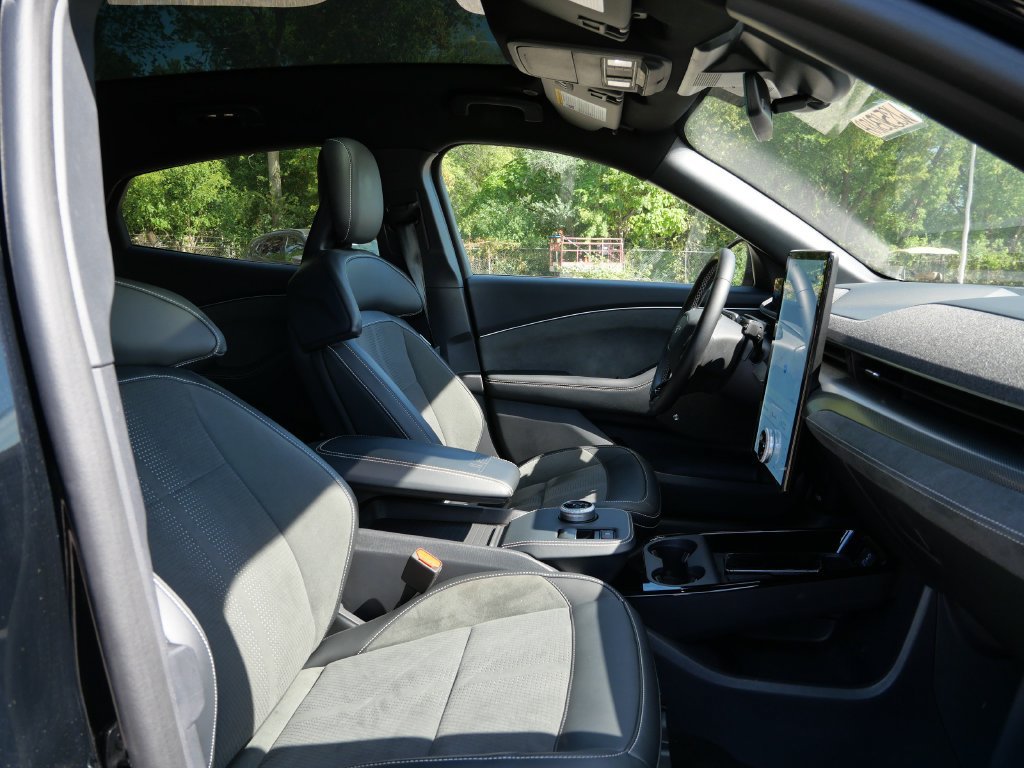 Certified 2024 Ford Mustang Mach-E GT AWD/4WD image 12