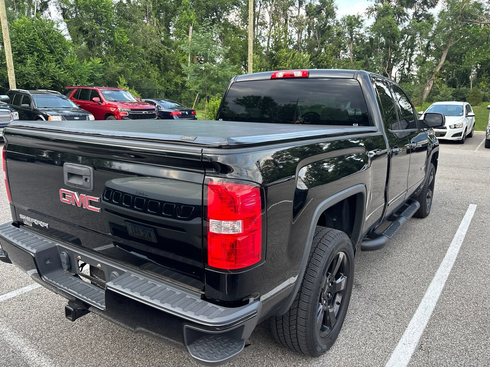 Used 2018 GMC Sierra 1500 4x4 Double Cab w/ Elevation Edition image 4