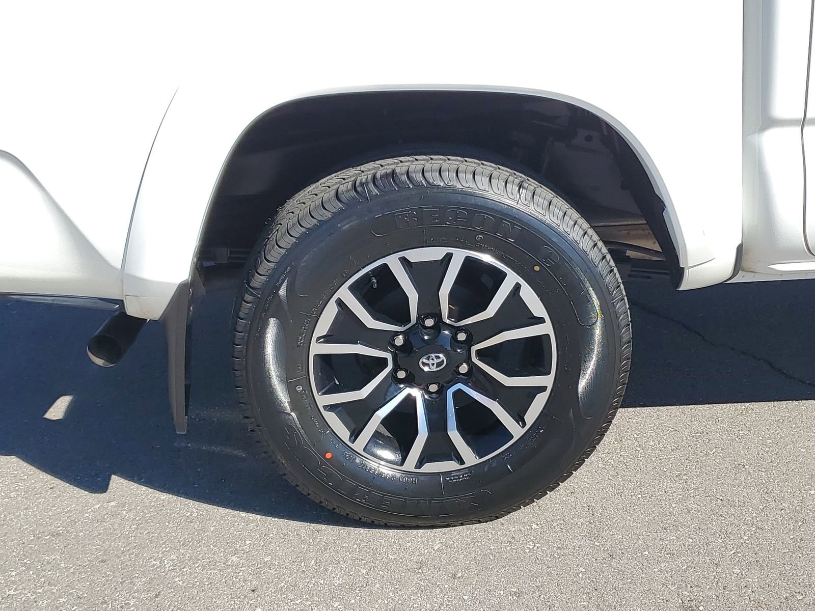 Certified 2023 Toyota Tacoma TRD Sport w/ Advanced Technology Package AWD/4WD image 5