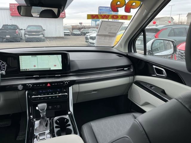Certified 2024 Kia Carnival EX image 42