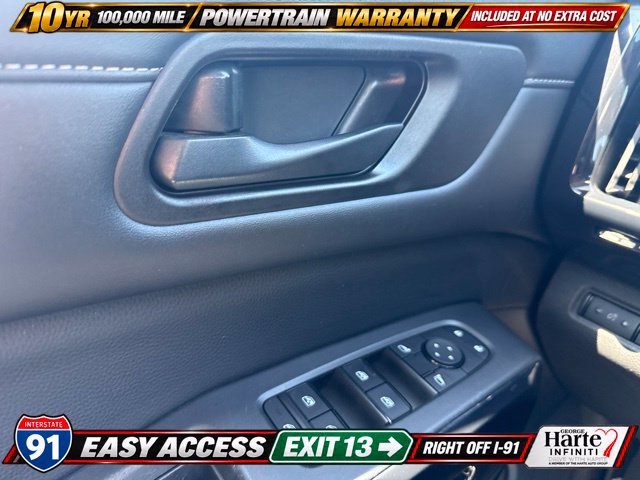 Used 2023 Nissan Pathfinder SV w/ SV Premium Package AWD/4WD image 24